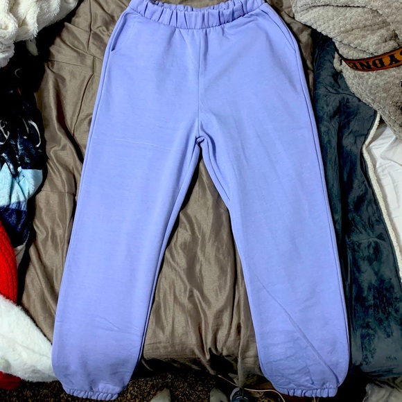 BRAND NEW Lavender Zara sweatpants with pockets - Picture 1 of 2
